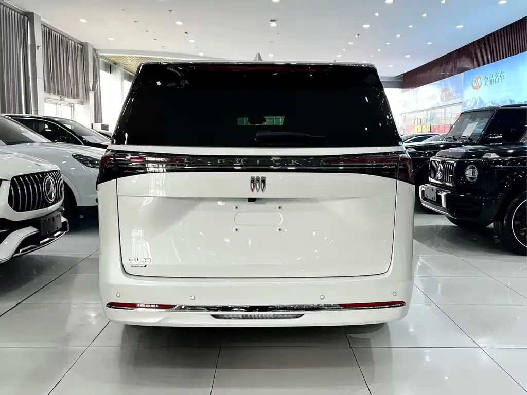 Buick GL8 Hybrid 2025 из CN, фото 2