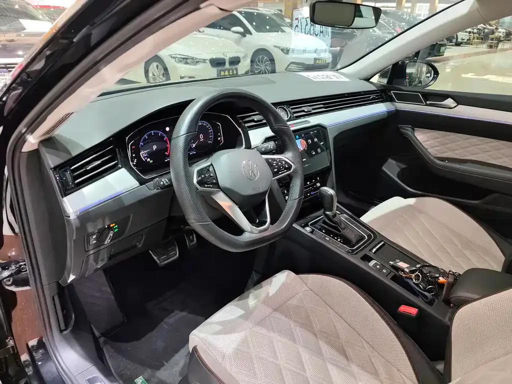 Volkswagen Magotan 2023 из CN, фото 7