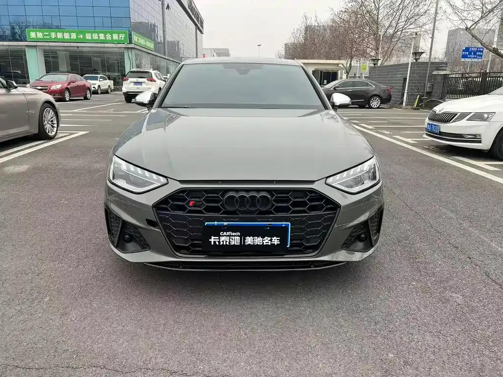 Audi S4 2023 из CN, фото 5
