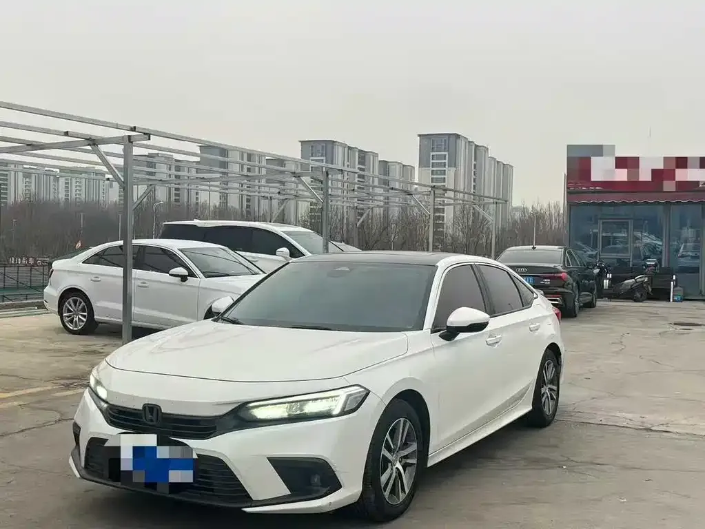 Honda Civic — фото 1
