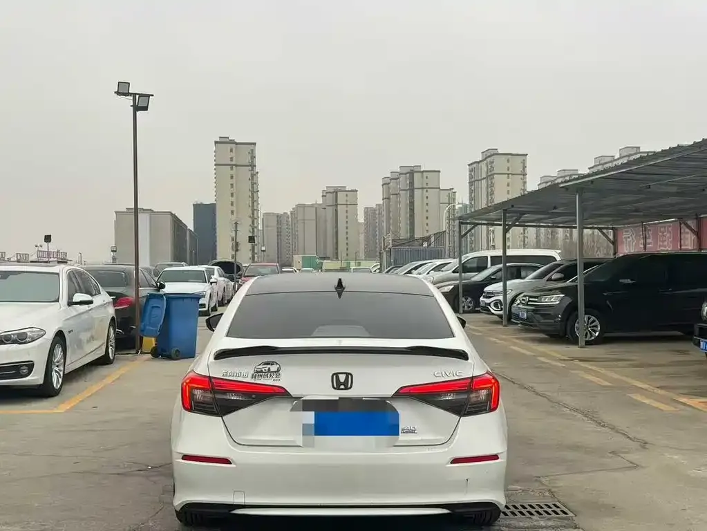 Honda Civic — фото 4