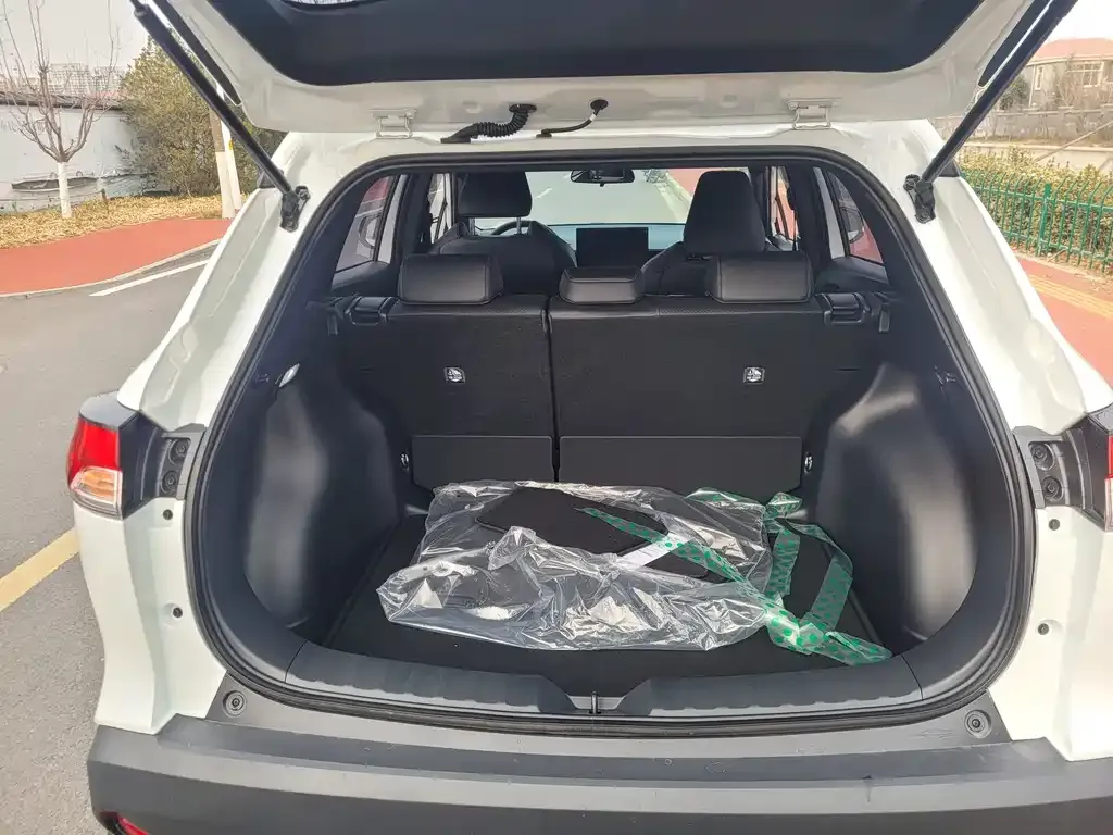 Toyota Frontlander 2025 из CN, фото 9