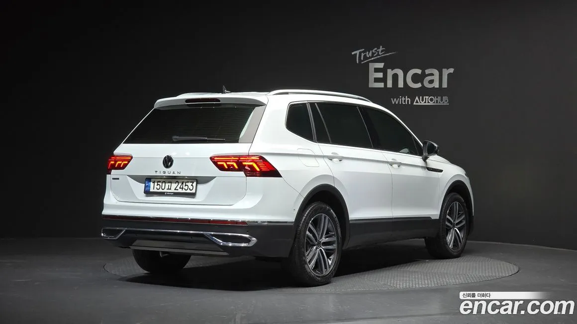 Volkswagen Tiguan — фото 4