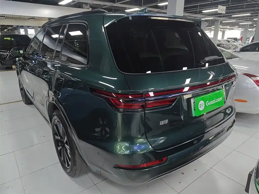 Li Auto ONE — фото 3