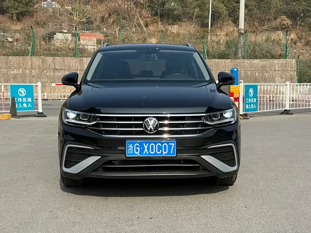 Volkswagen Tiguan L 2024 из CN, фото 10