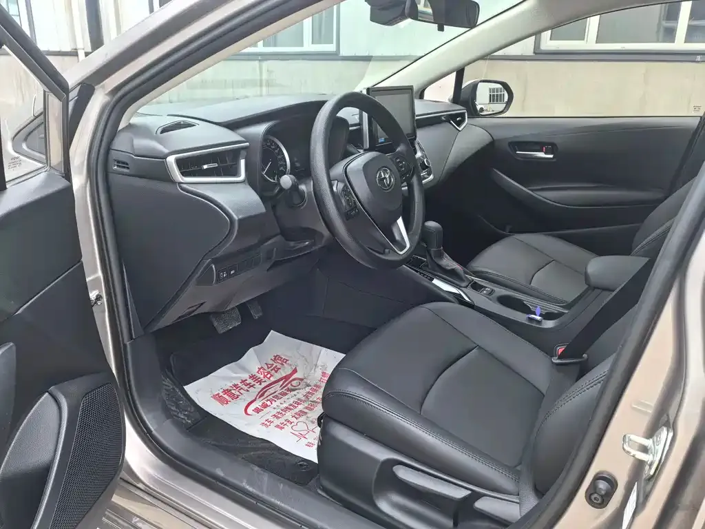 Toyota Corolla 2021 из CN, фото 6