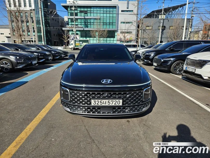 Hyundai Grandeur — фото 1