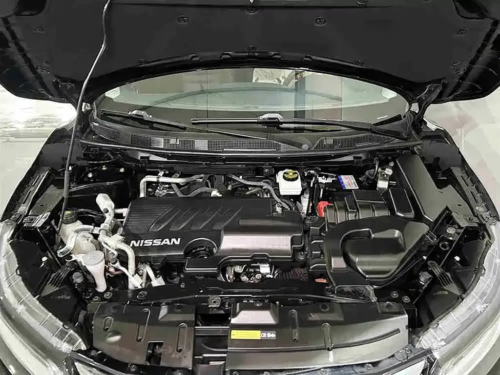 Nissan Qashqai — фото 9