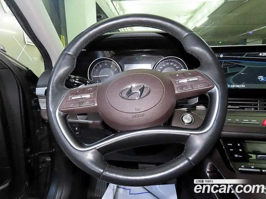 Hyundai Grandeur — фото 10