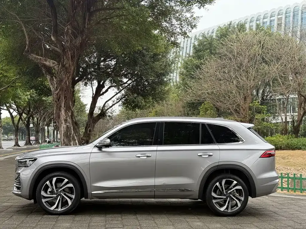Geely Xingyue L 2023 из CN, фото 8