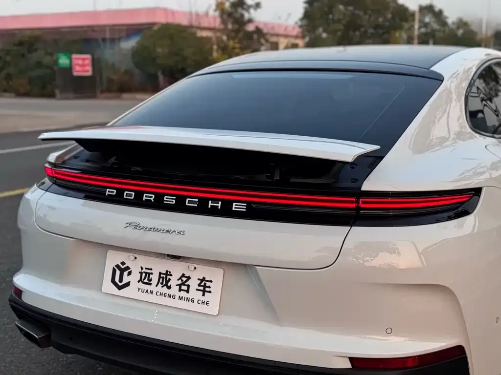 Porsche Panamera — фото 2