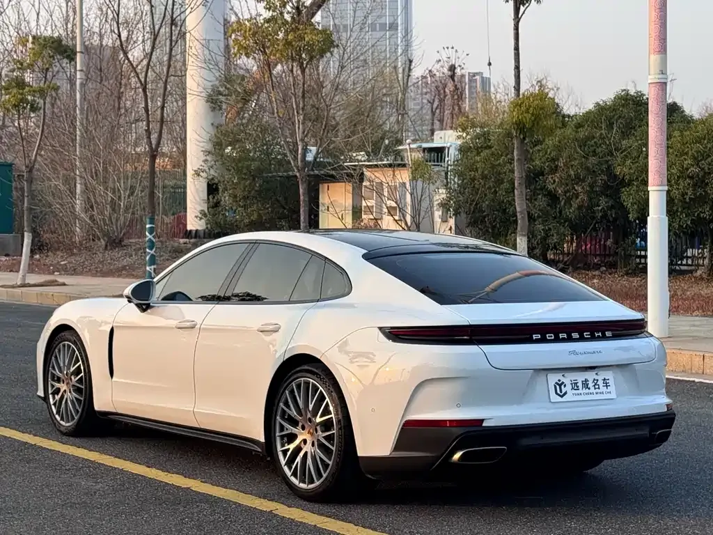 Porsche Panamera — фото 9