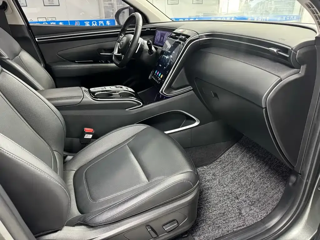 Hyundai Tucson — фото 4