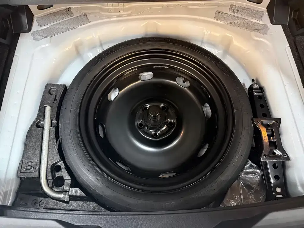 Volkswagen T-Roc 2023 из CN, фото 9