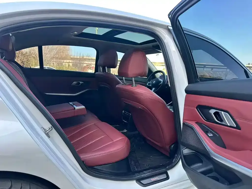 BMW i3 2023 из CN, фото 2