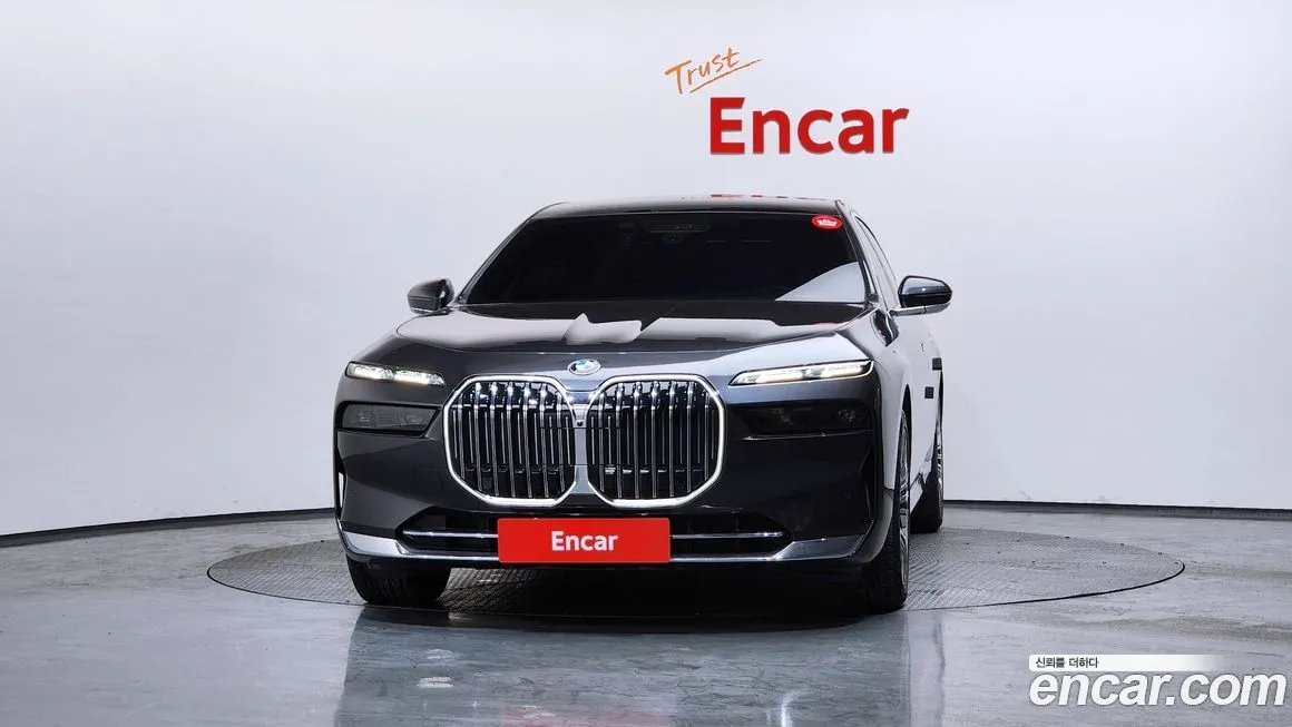 BMW 7-Series 2023 из KR, фото 3