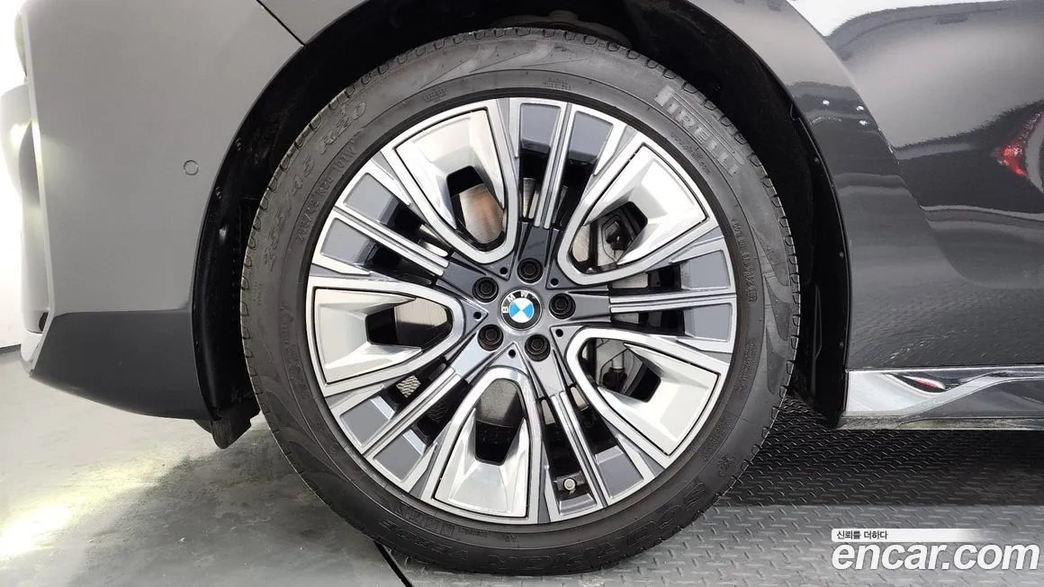 BMW 7-Series 2023 из KR, фото 7