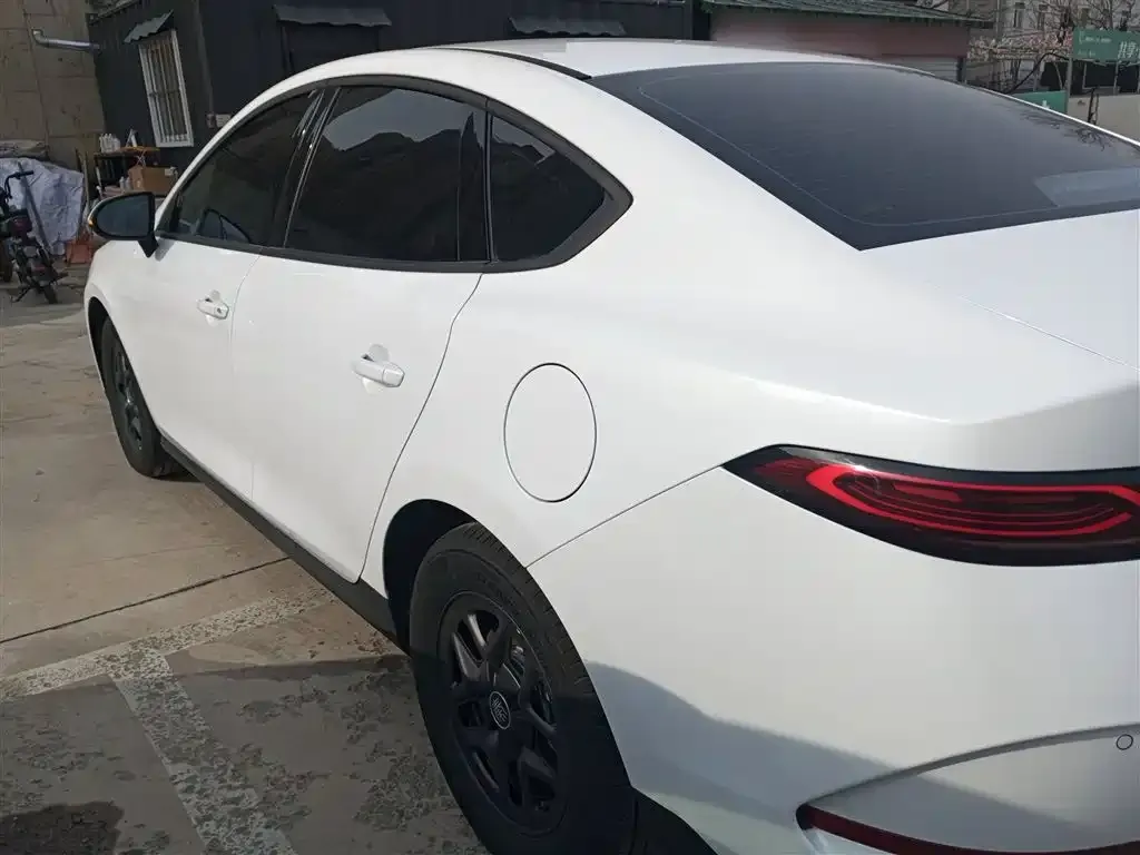 BYD Qin PLUS 2025 из CN, фото 3