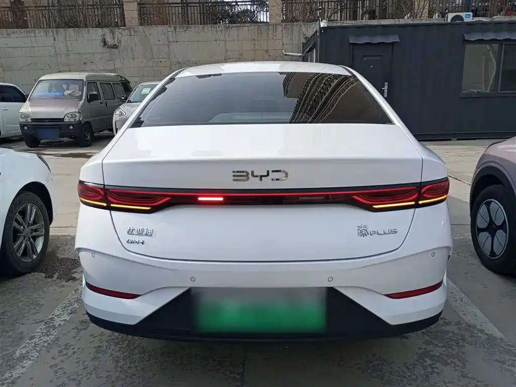 BYD Qin PLUS 2025 из CN, фото 5