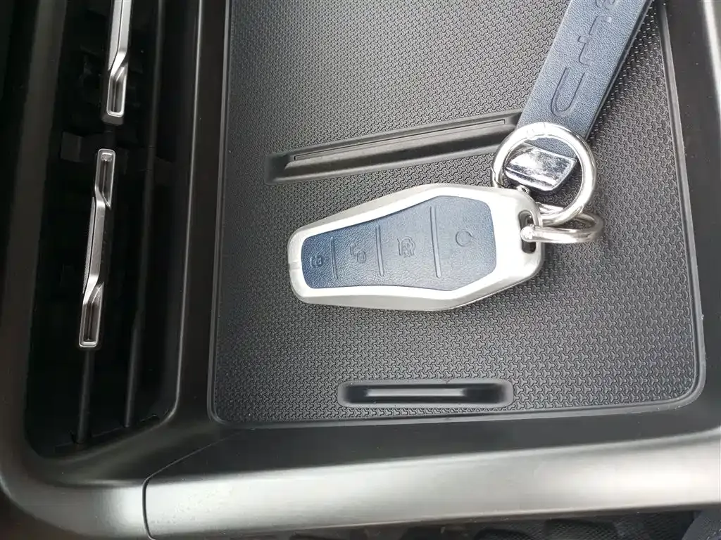 BYD Qin PLUS 2025 из CN, фото 10