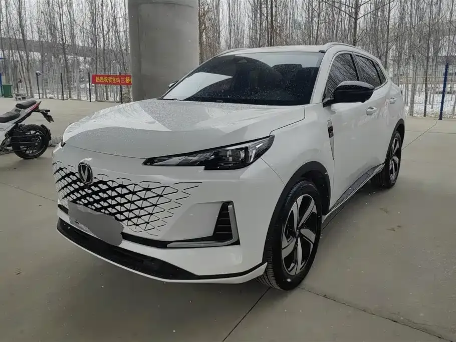 Changan CS55PLUS — фото 1