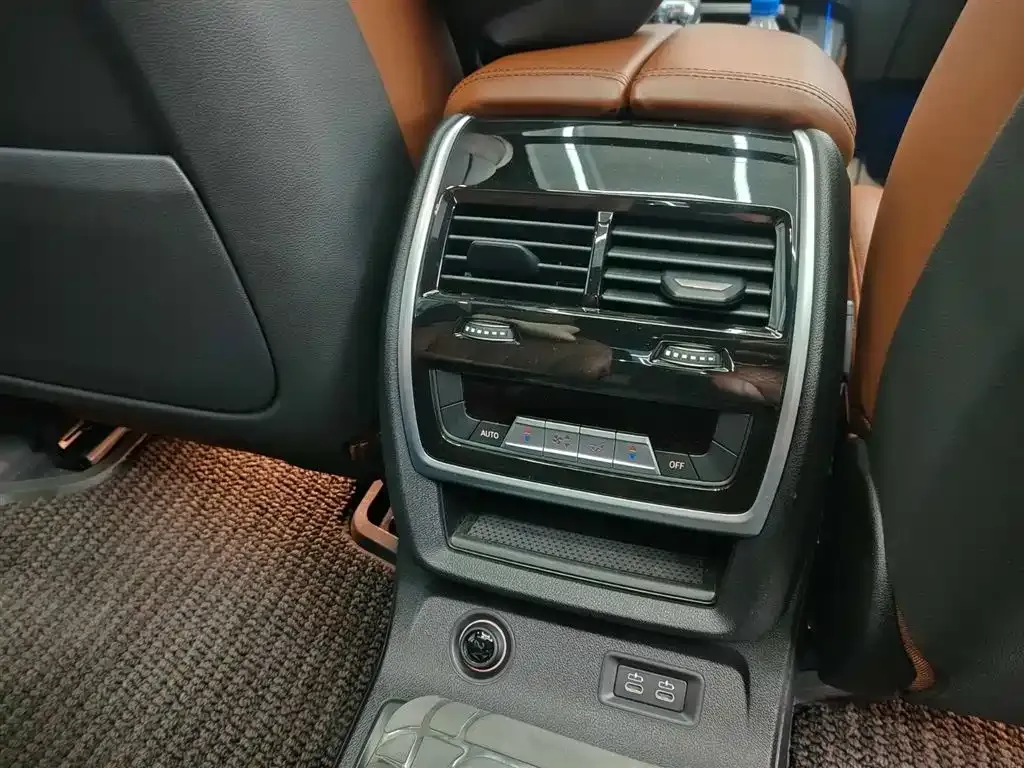 BMW X7 2021 из CN, фото 5