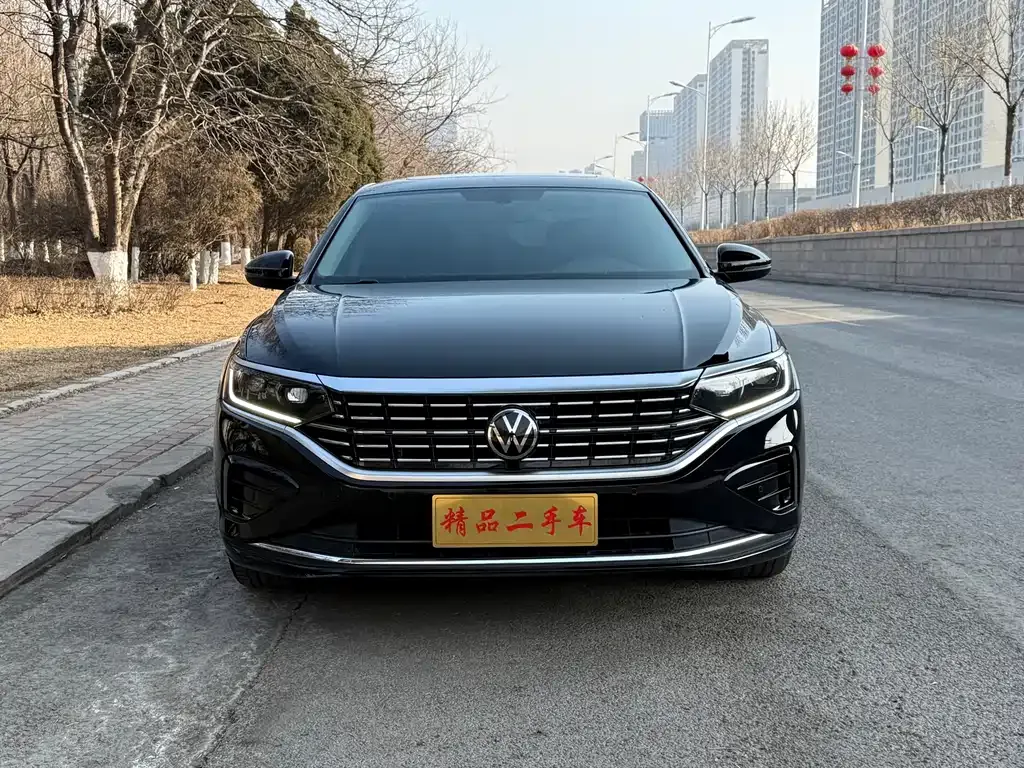 Volkswagen Passat 2023 из CN, фото 1