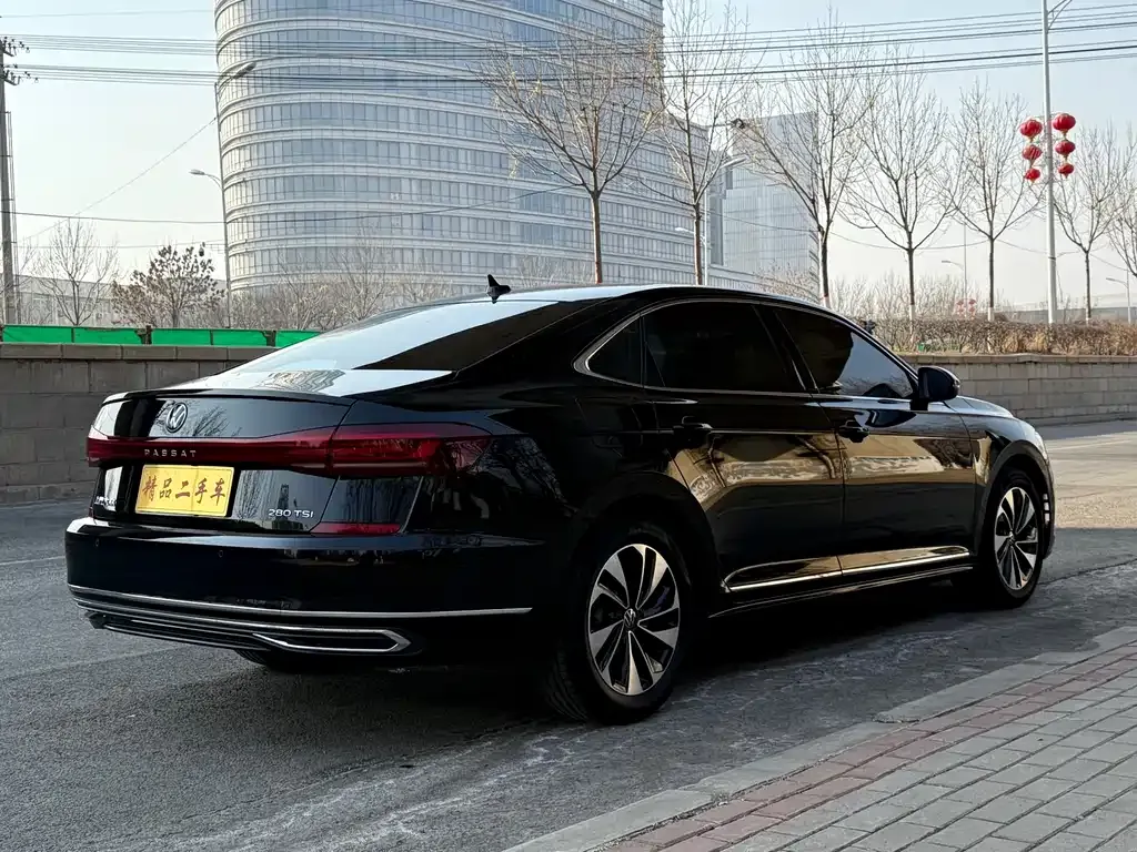 Volkswagen Passat 2023 из CN, фото 6