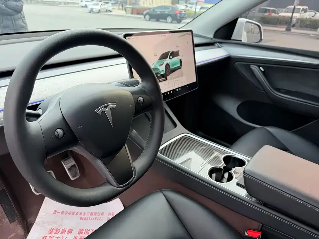 Tesla Model Y 2024 из CN, фото 3