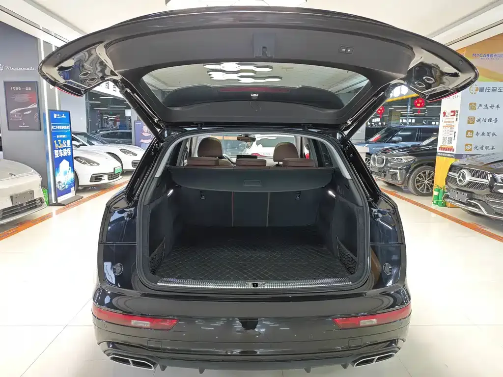 Audi Q5L 2023 из CN, фото 3