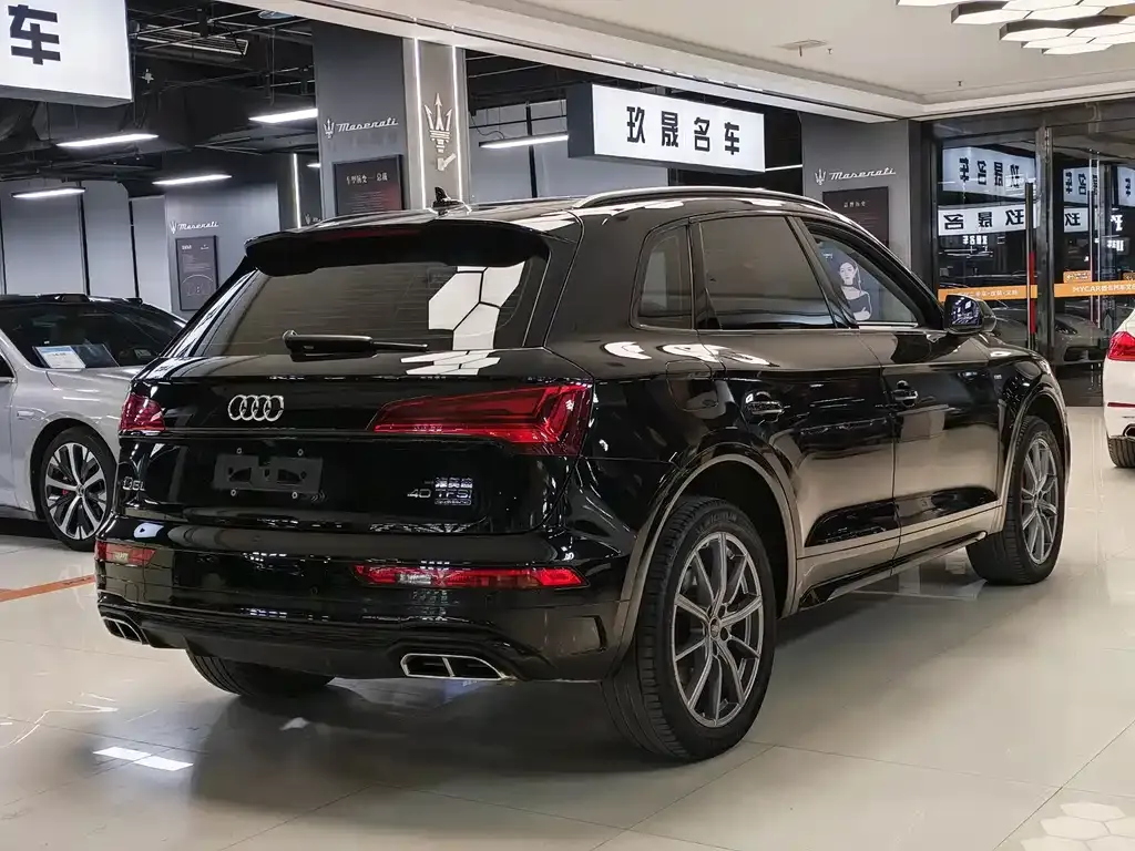 Audi Q5L 2023 из CN, фото 5