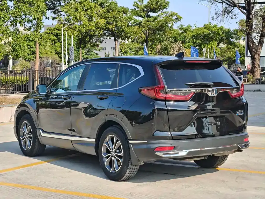 Honda CR-V — фото 10