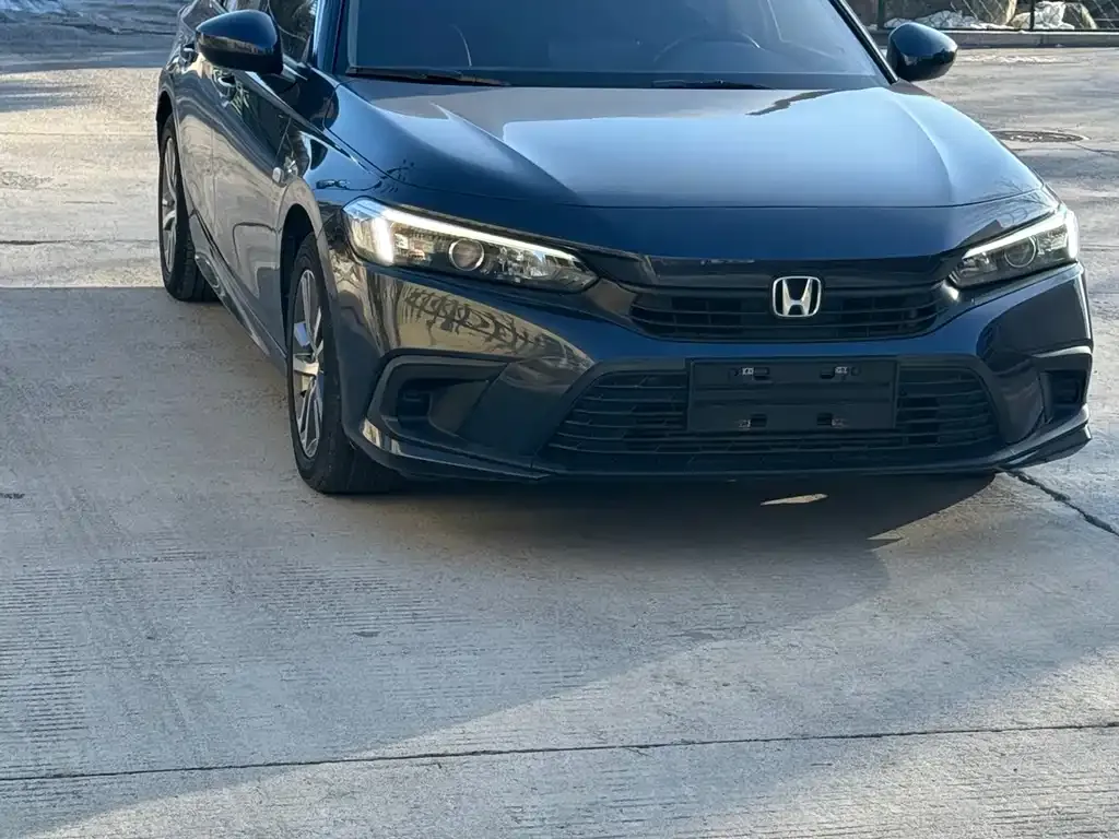 Honda Civic — фото 1