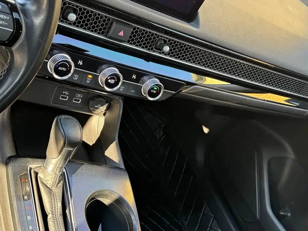 Honda Civic — фото 6