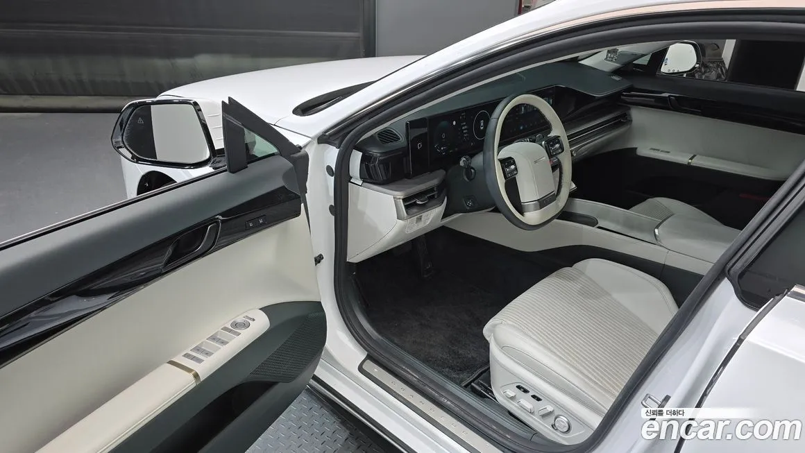 Hyundai Grandeur 2023 из KR, фото 9
