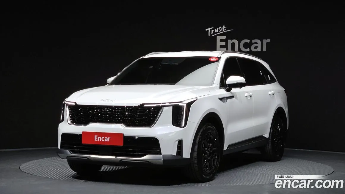 Kia Sorento — фото 1