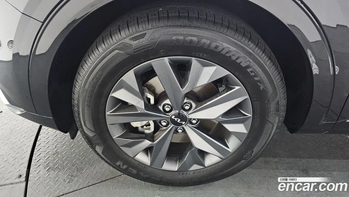 Kia Sportage — фото 10