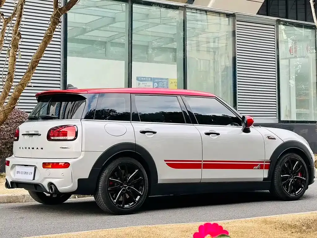 MINI Clubman JCW 2021 из CN, фото 2