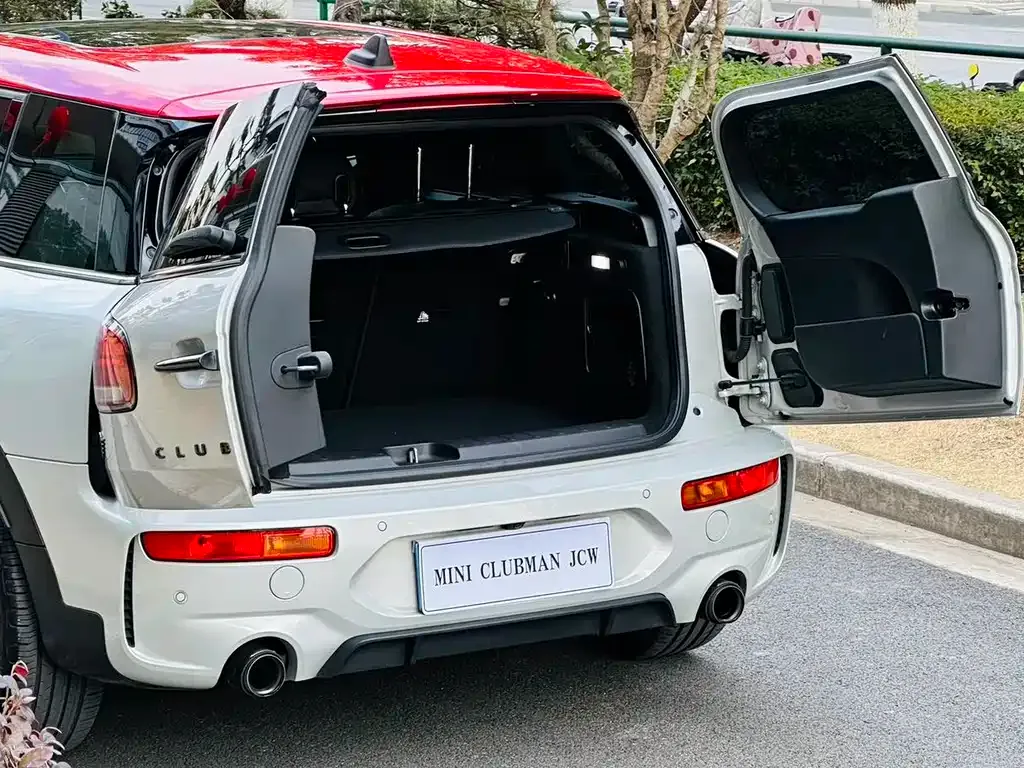 MINI Clubman JCW 2021 из CN, фото 6