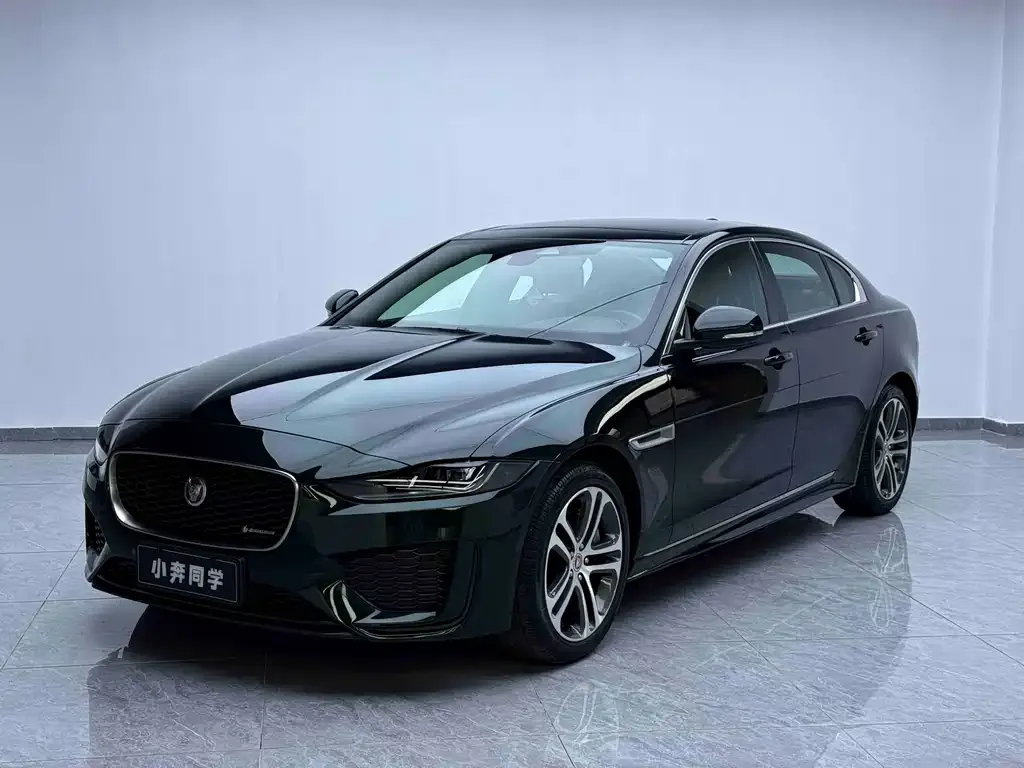 Jaguar XEL — фото 1