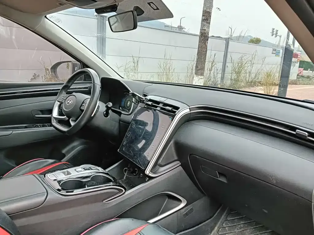 Hyundai Tucson 2023 из CN, фото 4