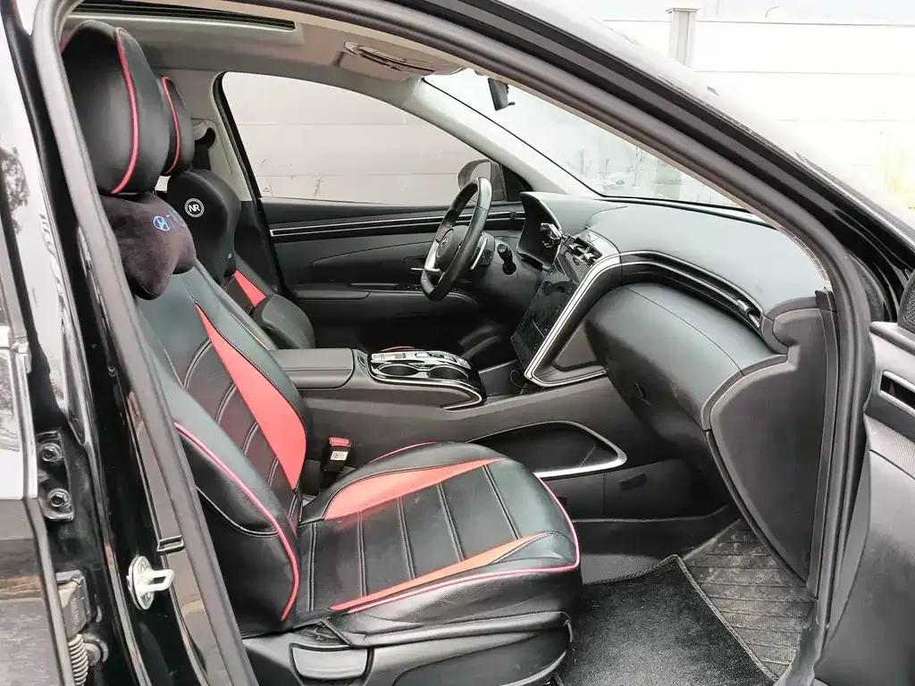 Hyundai Tucson 2023 из CN, фото 8