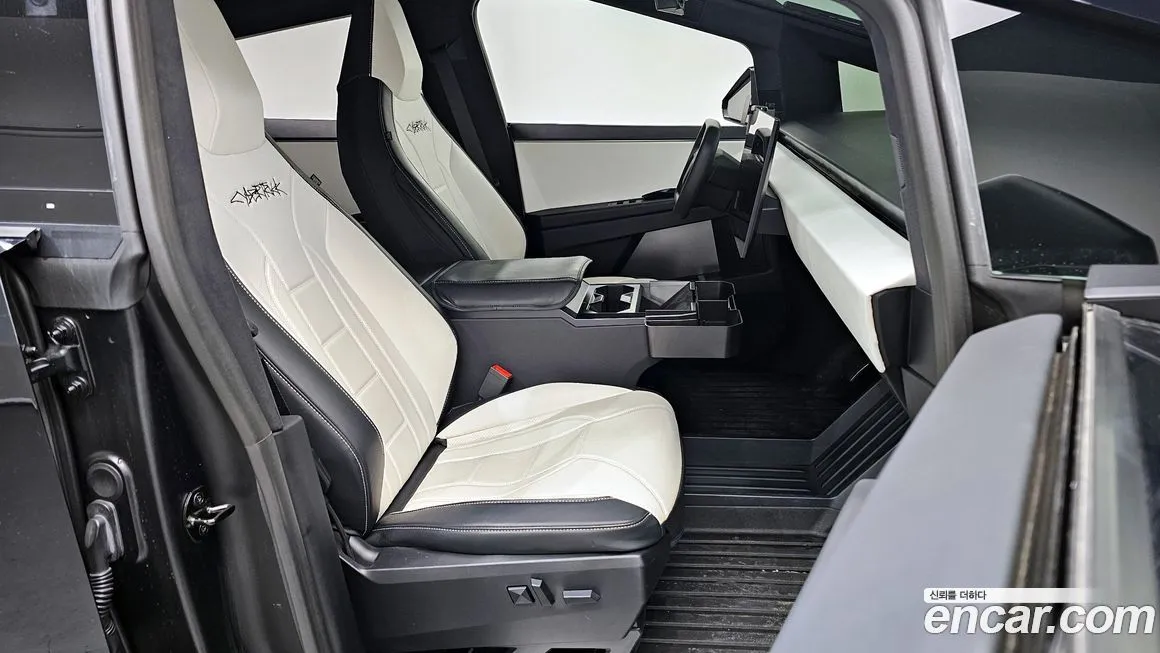 Tesla Cybertruck 2024 из KR, фото 8