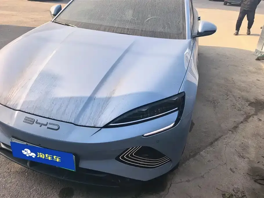 BYD Seal — фото 1
