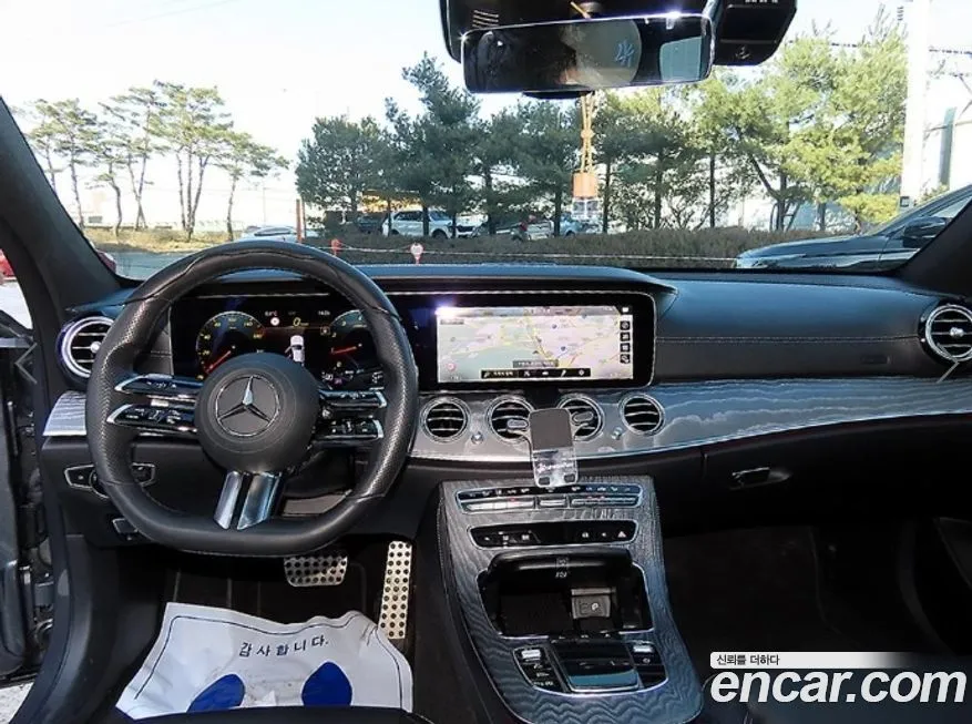 Mercedes-Benz E-Class 2021 из KR, фото 2