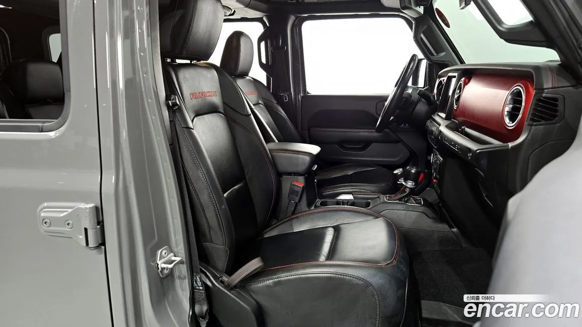 Jeep Wrangler 2021 из KR, фото 5