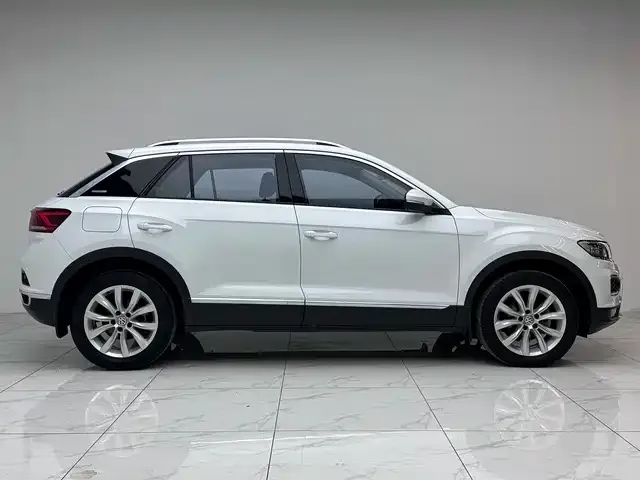 Volkswagen T-Roc 2021 из CN, фото 3