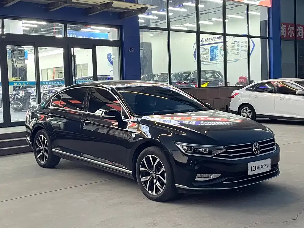 Volkswagen Magotan 2021 из CN, фото 4