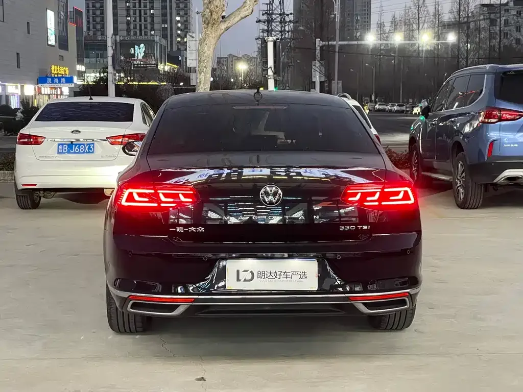 Volkswagen Magotan 2021 из CN, фото 3