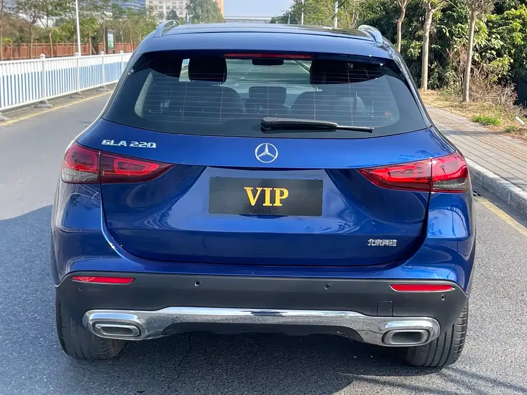 Mercedes-Benz GLA 2023 из CN, фото 2